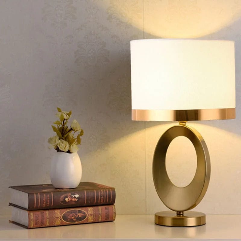Lampe de Chevet sur Pied Blanc - Style 1